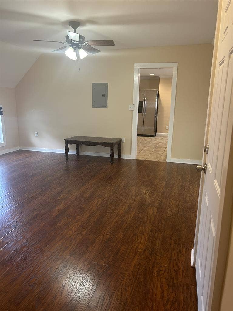 🔥 2BD/1BA AVAILABLE NOW 🔥