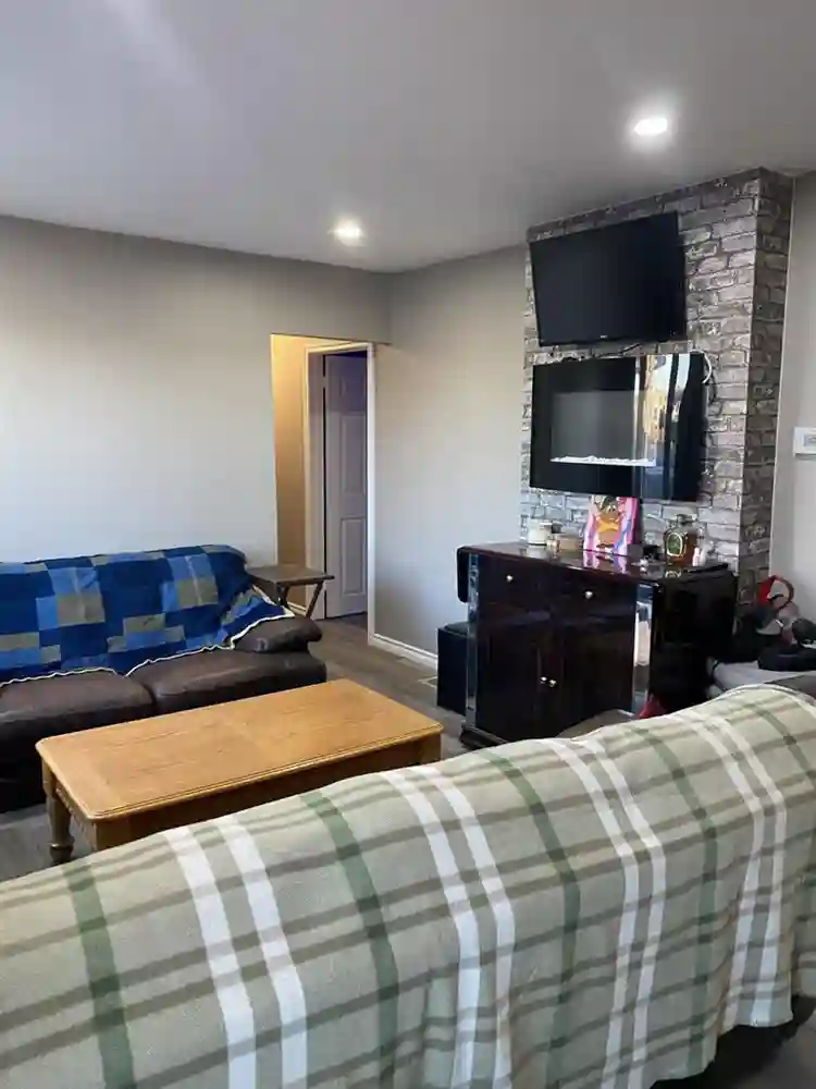 Private Room - Shared House