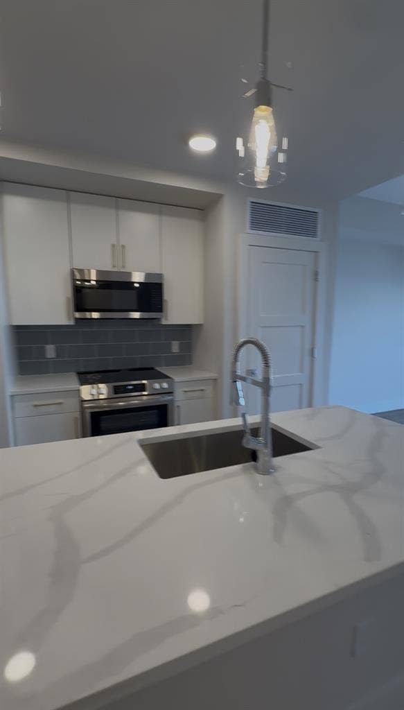 1 Bed 1Bath Apartment