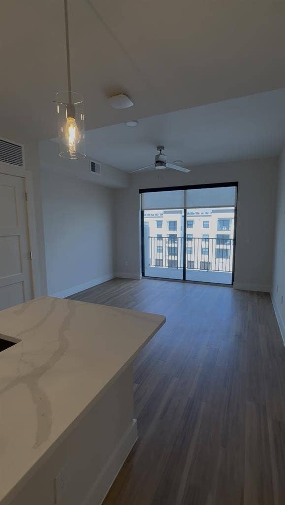 1 Bed 1Bath Apartment