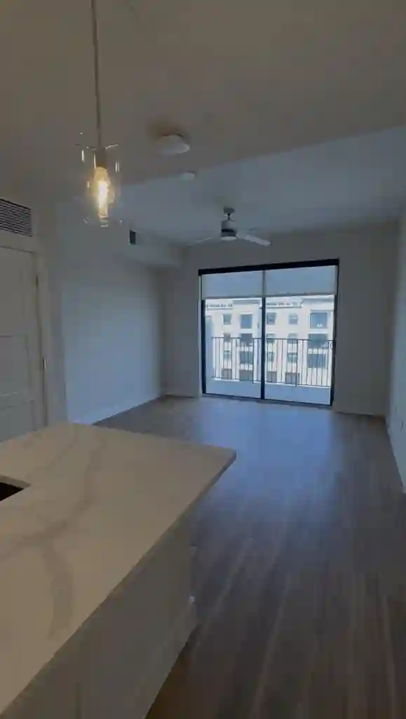 1 Bed 1Bath Apartment