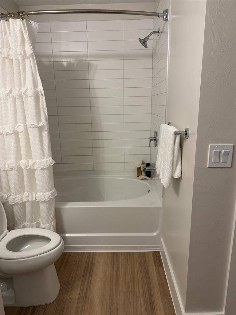 1 Bed 1Bath Apartment
