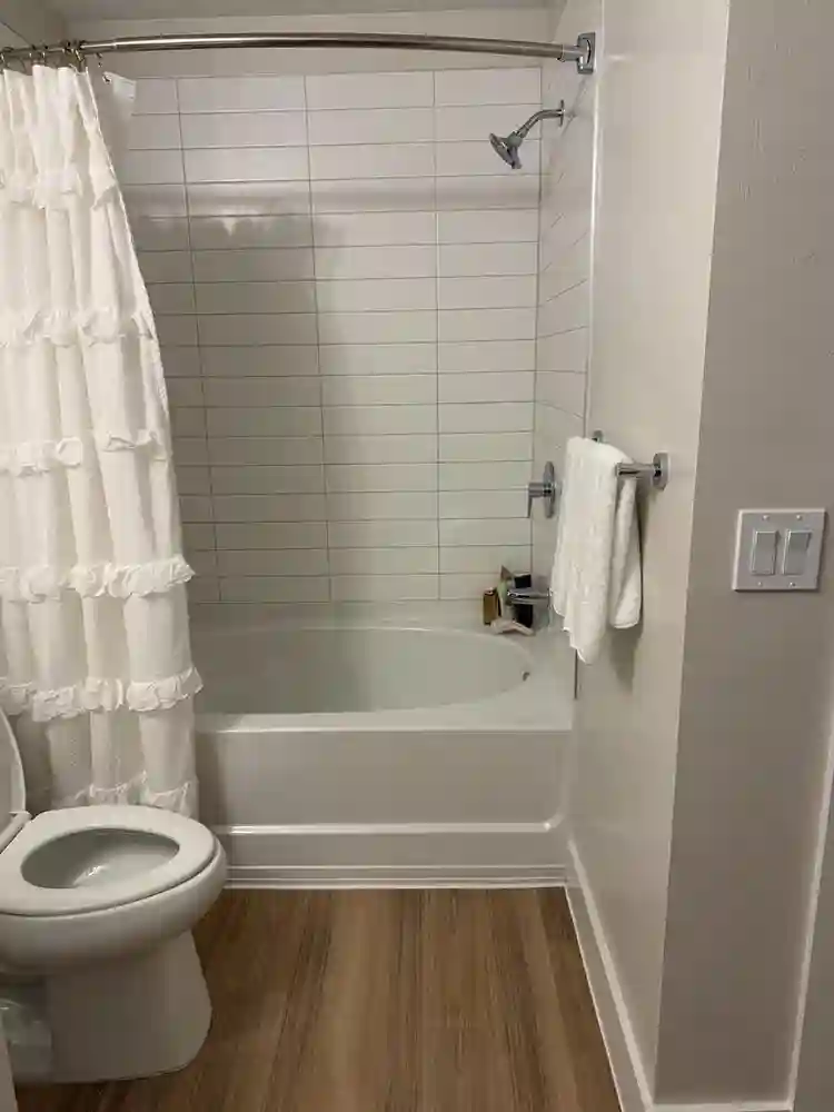 1 Bed 1Bath Apartment