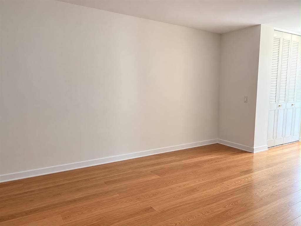 PRIVATE ROOM