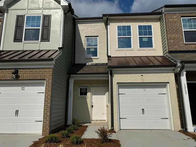 3 BR in Durham