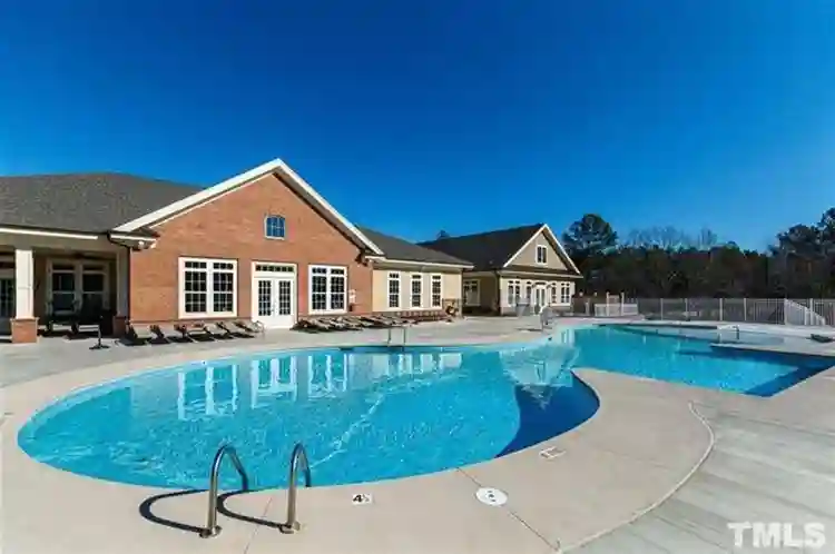 3 BR in Durham