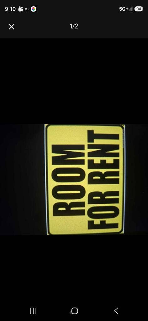 Private room available in a house