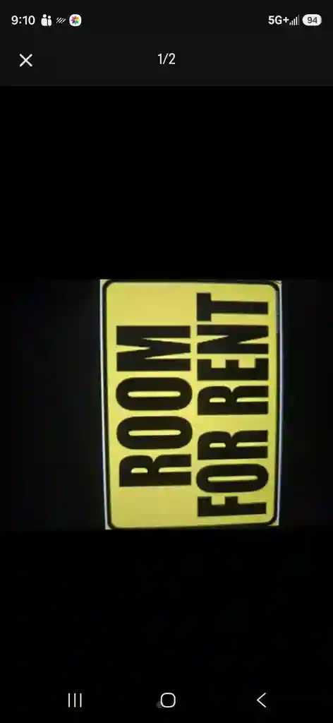 Private room available in a house
