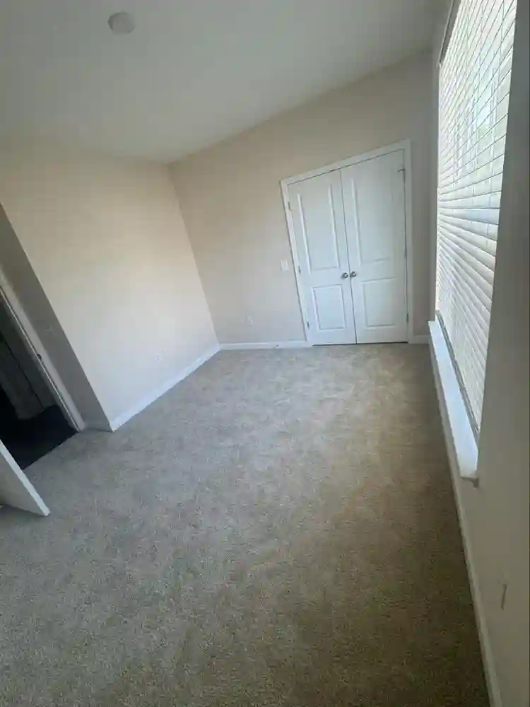 Room Available Virginia Beach