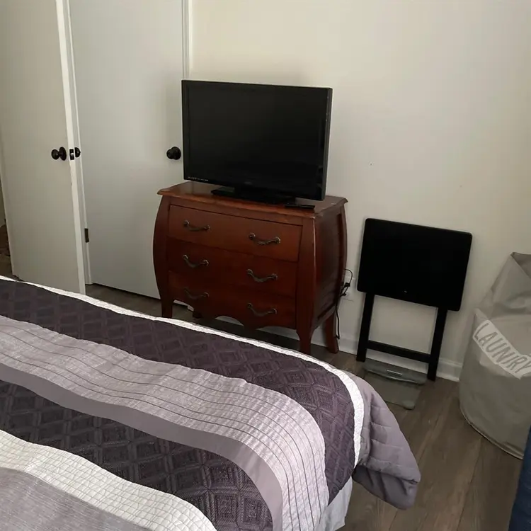 Furnished Room for RENT