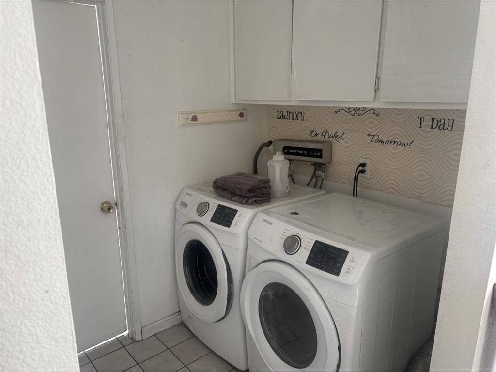 Room for rent with private bathroom