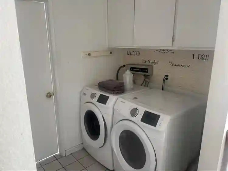 Room for rent with private bathroom