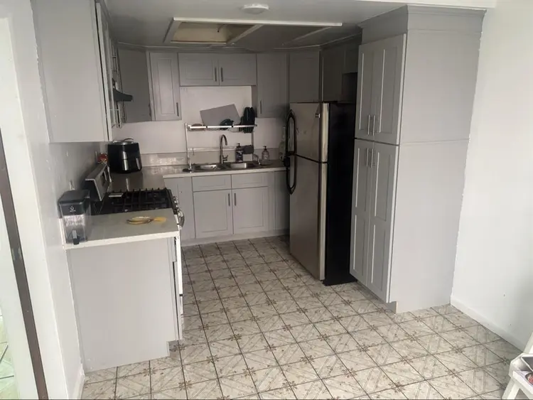 Room for rent with private bathroom