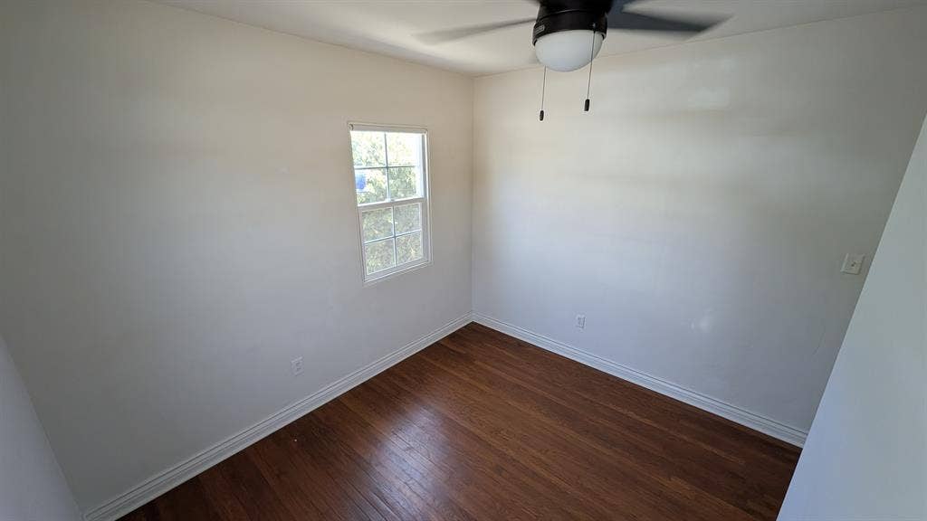 Bedroom W/ Parking Near SDSU