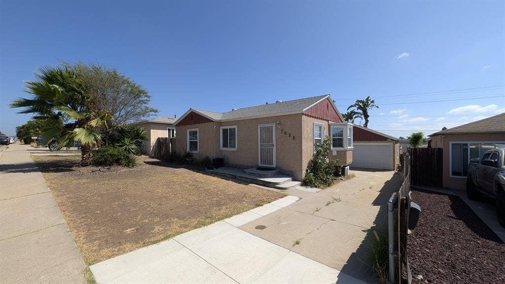 Bedroom W/ Parking Near SDSU