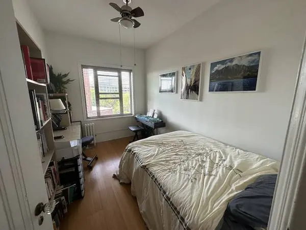 Furnished room in AdMo/Dupont