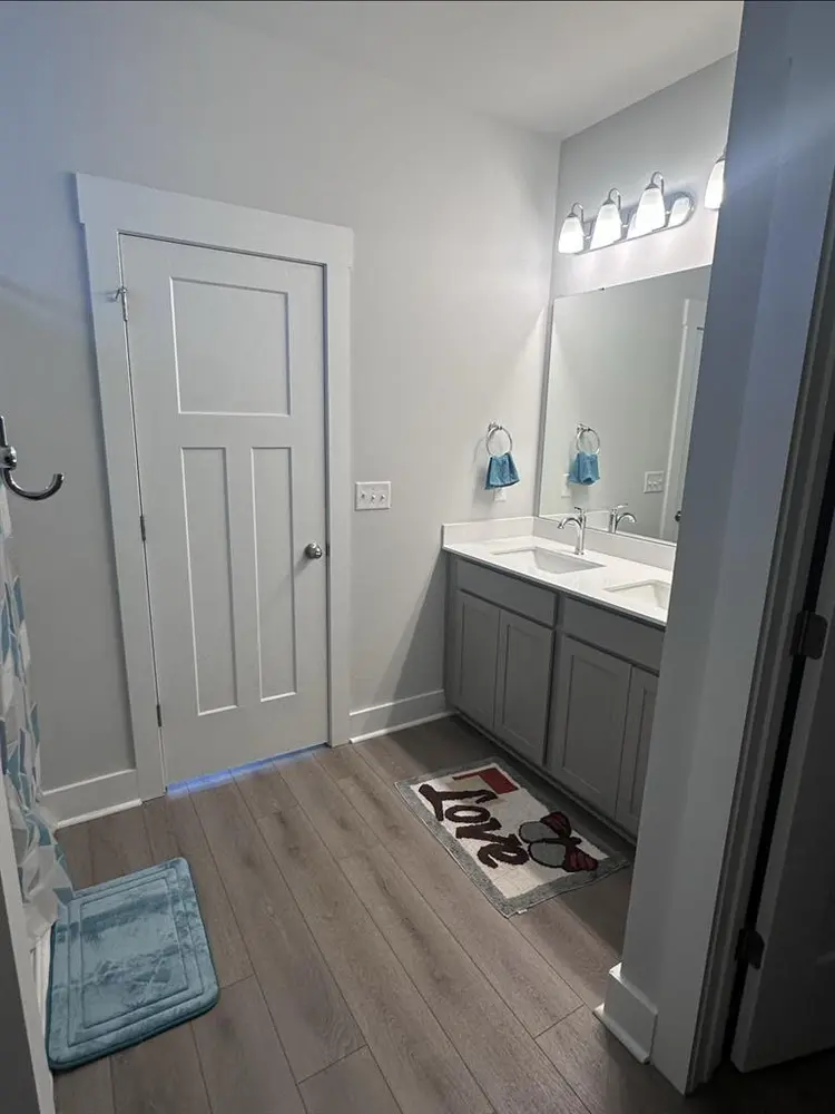 Room for rent private bathroom