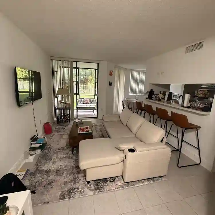 I rent a room without furniture