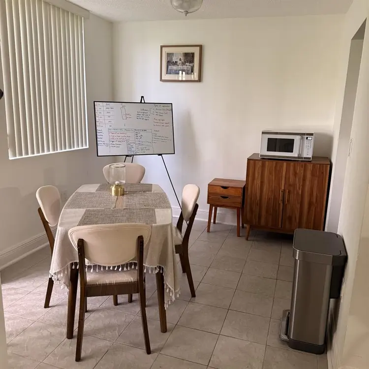 I rent a room without furniture