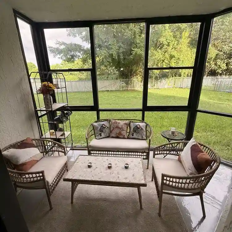 I rent a room without furniture
