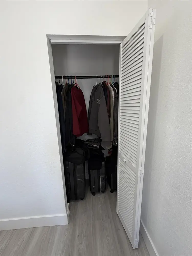 FURNISHED MASTER BEDROOM