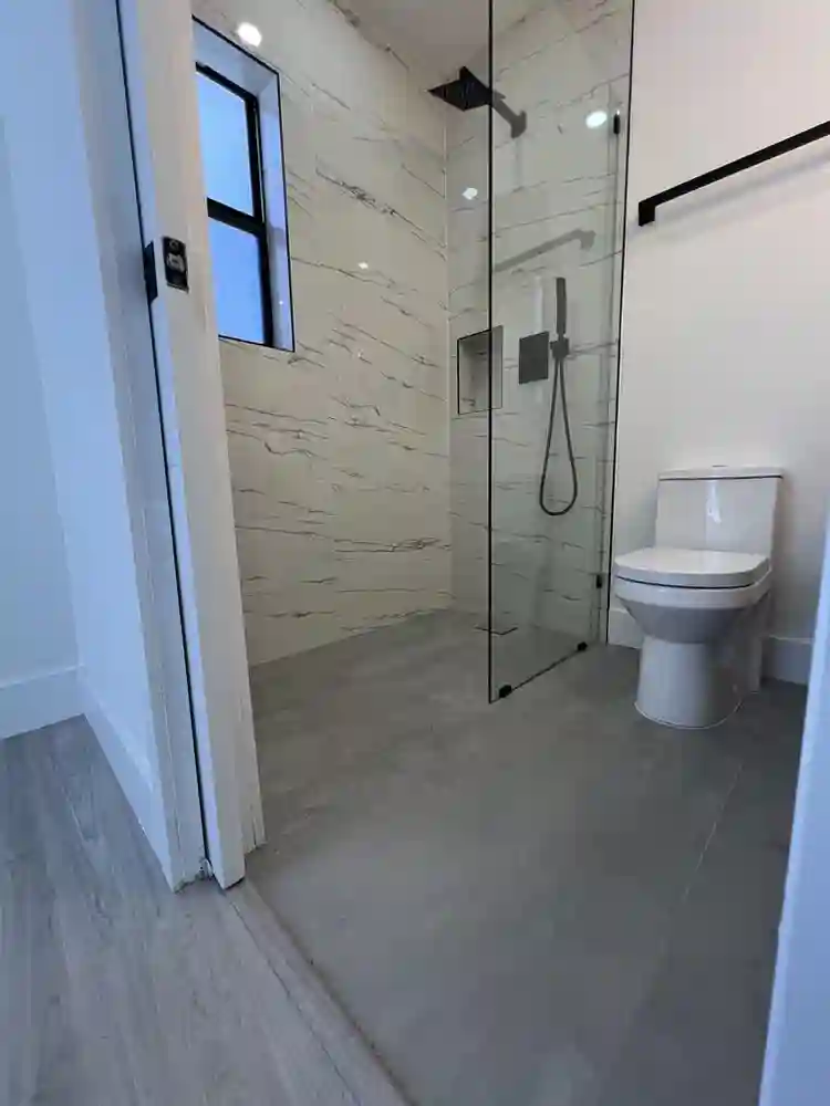 FURNISHED MASTER BEDROOM
