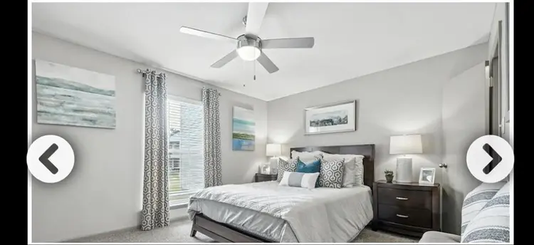 1 bedroom with walk-in closet