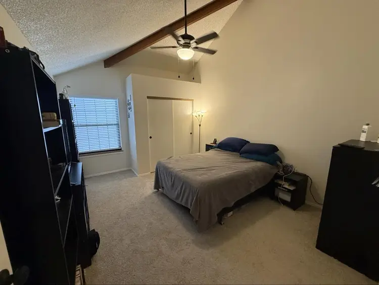 $900/mon Private bed + bath