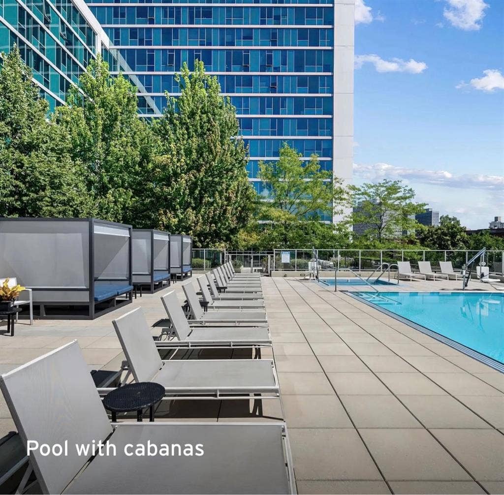 1 bed 1 bath sublet in Lakeview