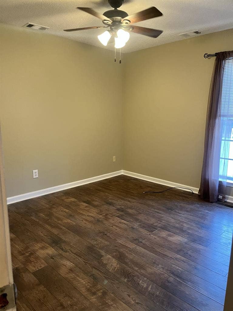 1 bedroom 1 Bath