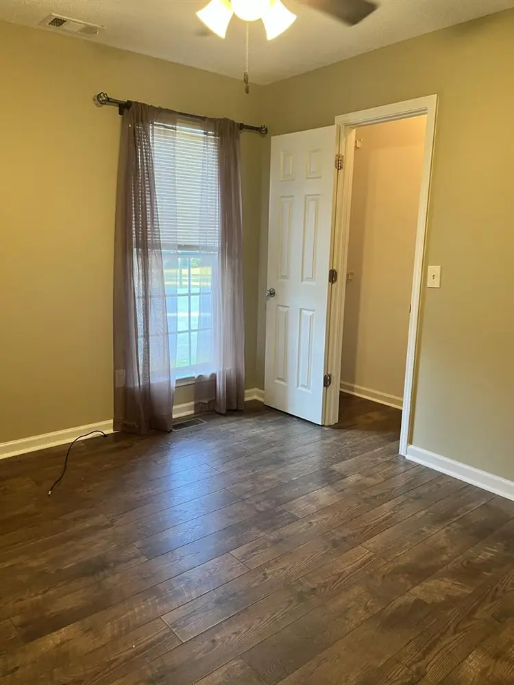 1 bedroom 1 Bath