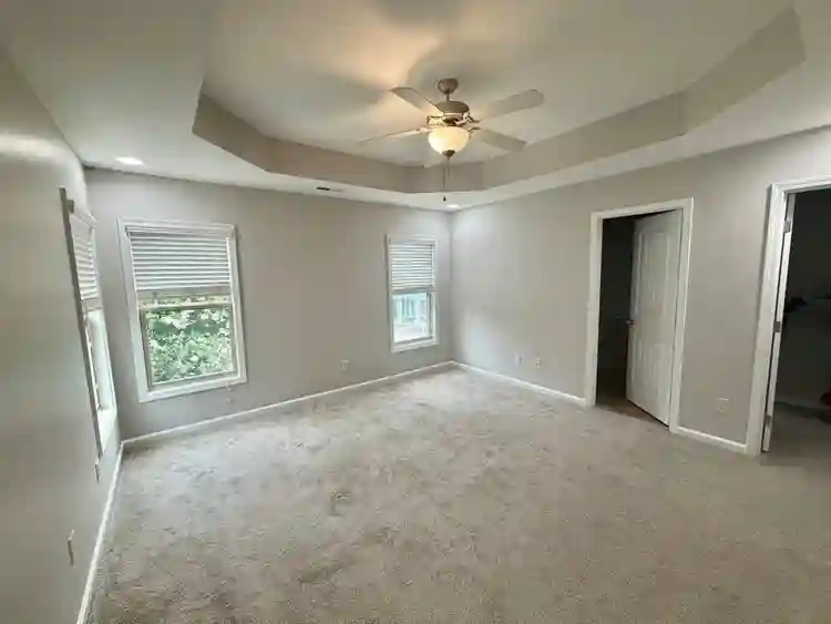 3-Bedroom Townhome with Pool View