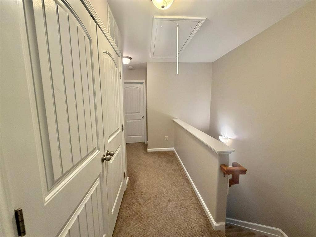 3-Bedroom Townhome with Pool View