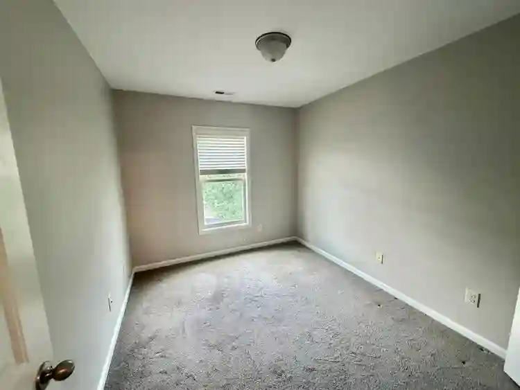 3-Bedroom Townhome with Pool View