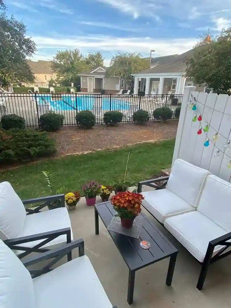 3-Bedroom Townhome with Pool View