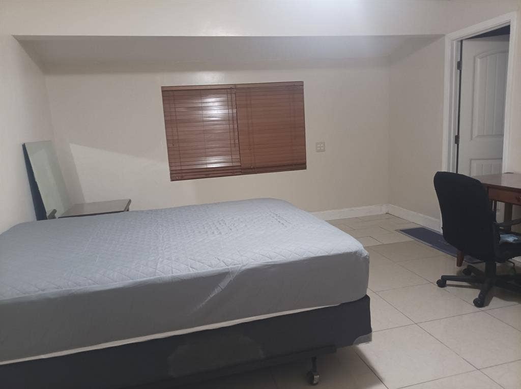 Big Master Room for Rent