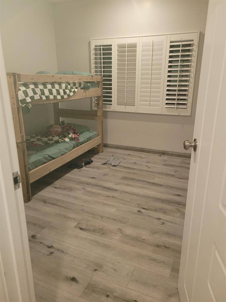 Room Available 9/20 — ASAP