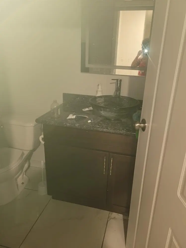 Room Available 9/20 — ASAP