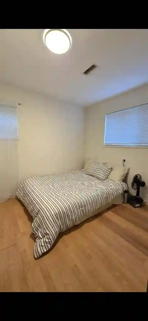 Female Roommate in 1 Bed 1 Bath