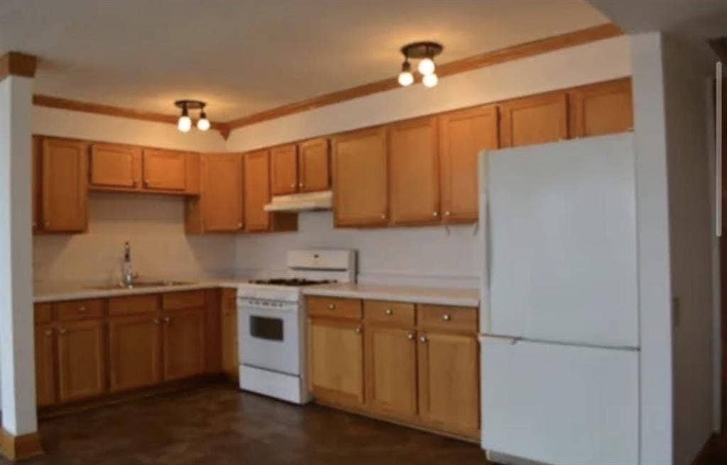Prime Location - Move in ready