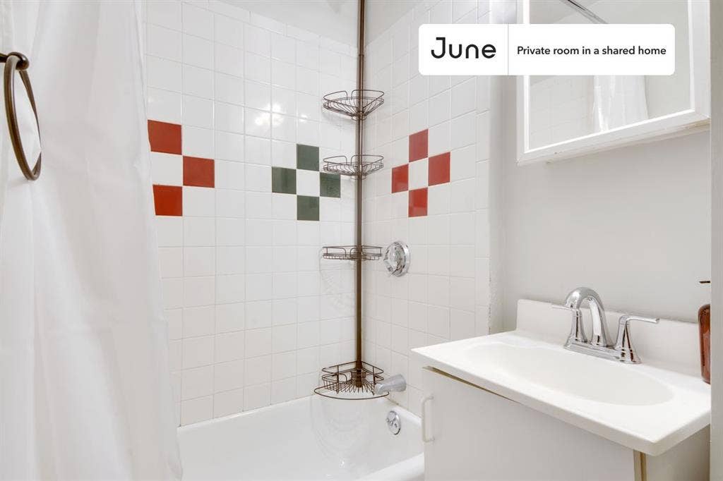 2 BR in Boston