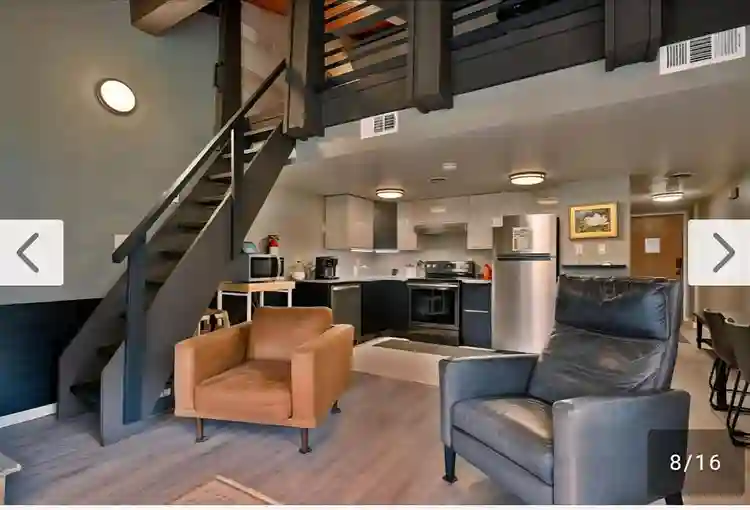 Furnished 1B+loft 1B Condo