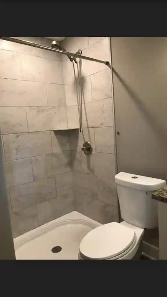 6 bedroom 6 full bathroom house