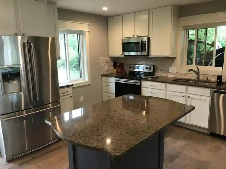 6 bedroom 6 full bathroom house
