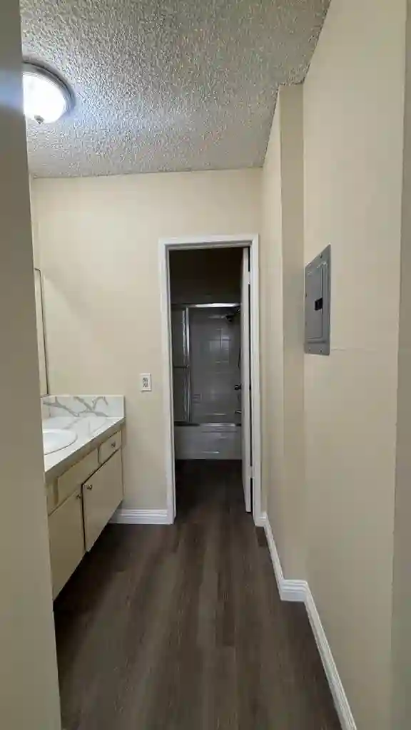 Lease Takeover in Glendale