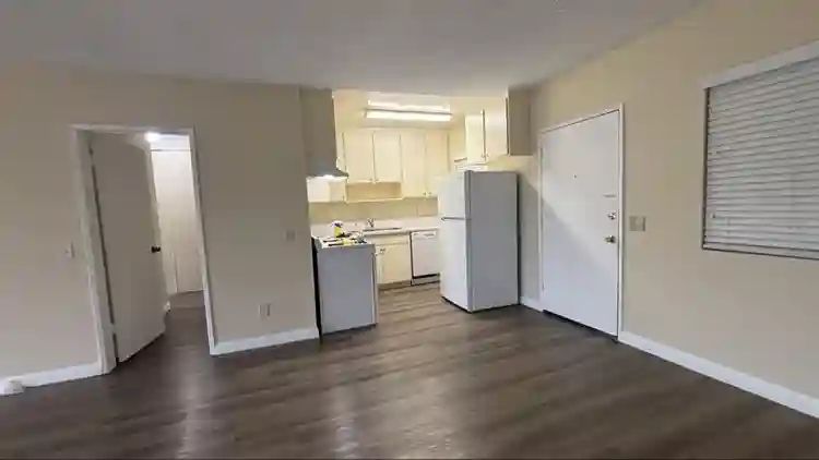 Lease Takeover in Glendale
