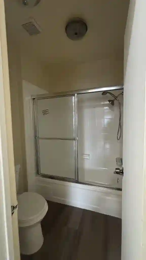 Lease Takeover in Glendale