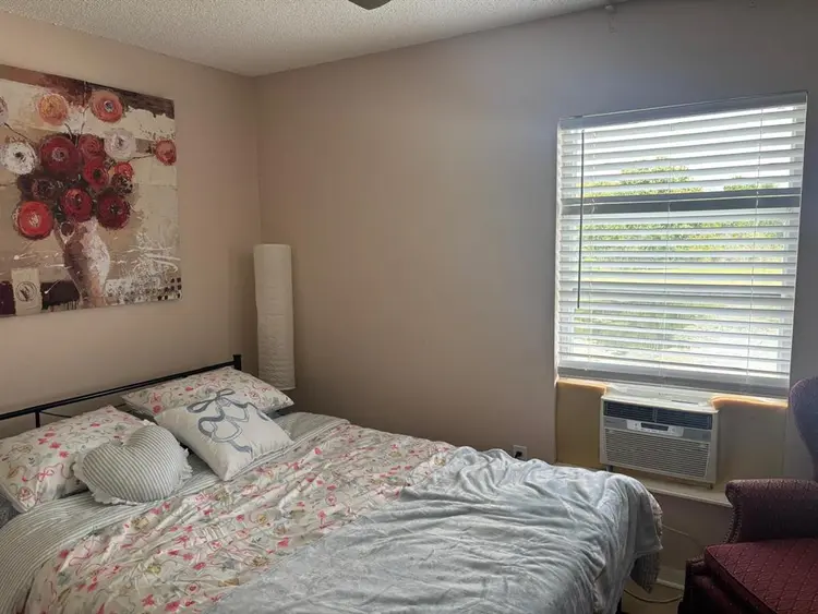 Private Upstairs Suite for Rent