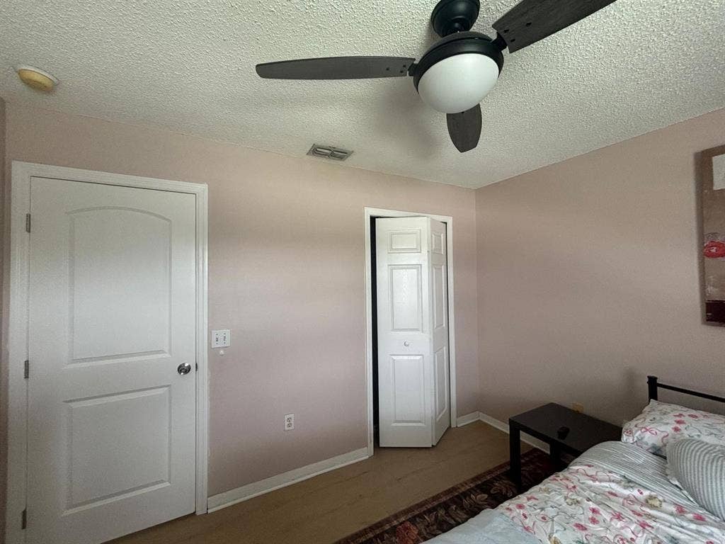 Private Upstairs Suite for Rent