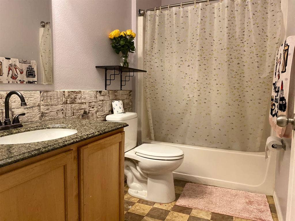 Private Upstairs Suite for Rent